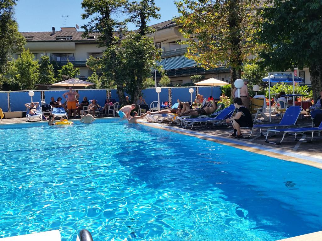 Mondial Park Hotel Fiuggi Eksteriør billede